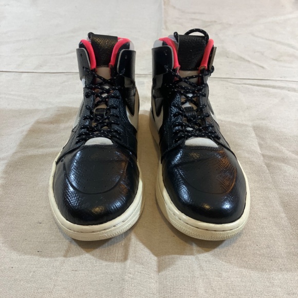 Nike Air Jordan 1 high tops main image 7